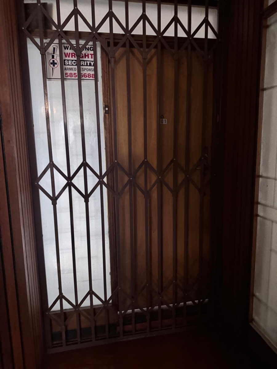 2 Bedroom Property for Sale in Port Elizabeth Central Eastern Cape
